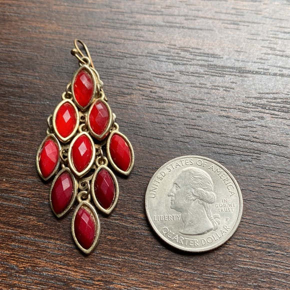 Red Ombre Dangle Earrings - Picture 3 of 3